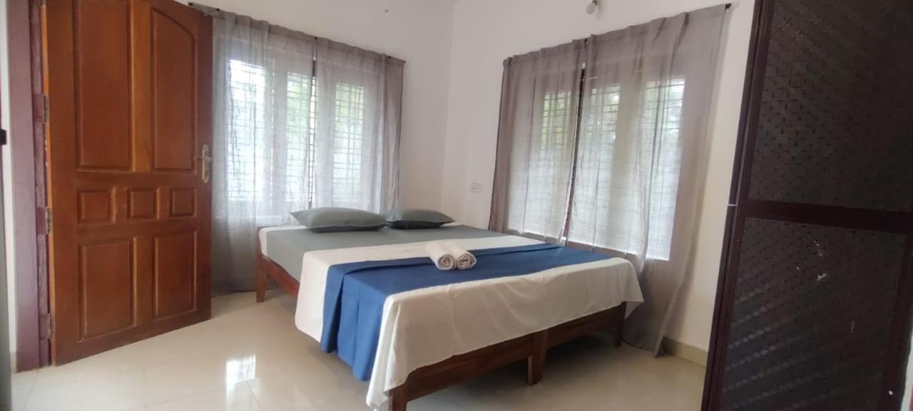 Hostel Calaila فاركَالا المظهر الخارجي الصورة