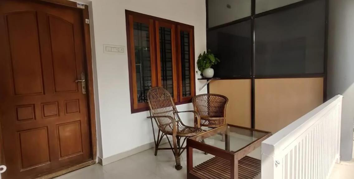 Hostel Calaila فاركَالا المظهر الخارجي الصورة