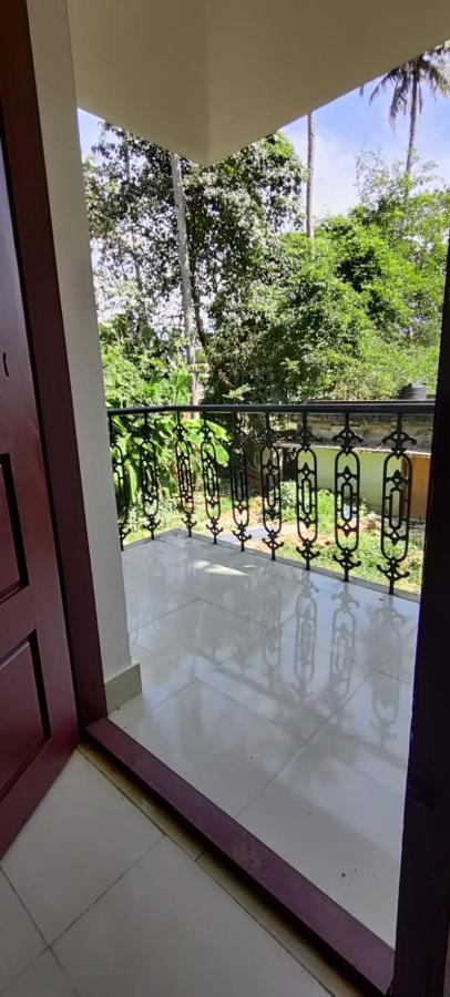 Hostel Calaila فاركَالا المظهر الخارجي الصورة