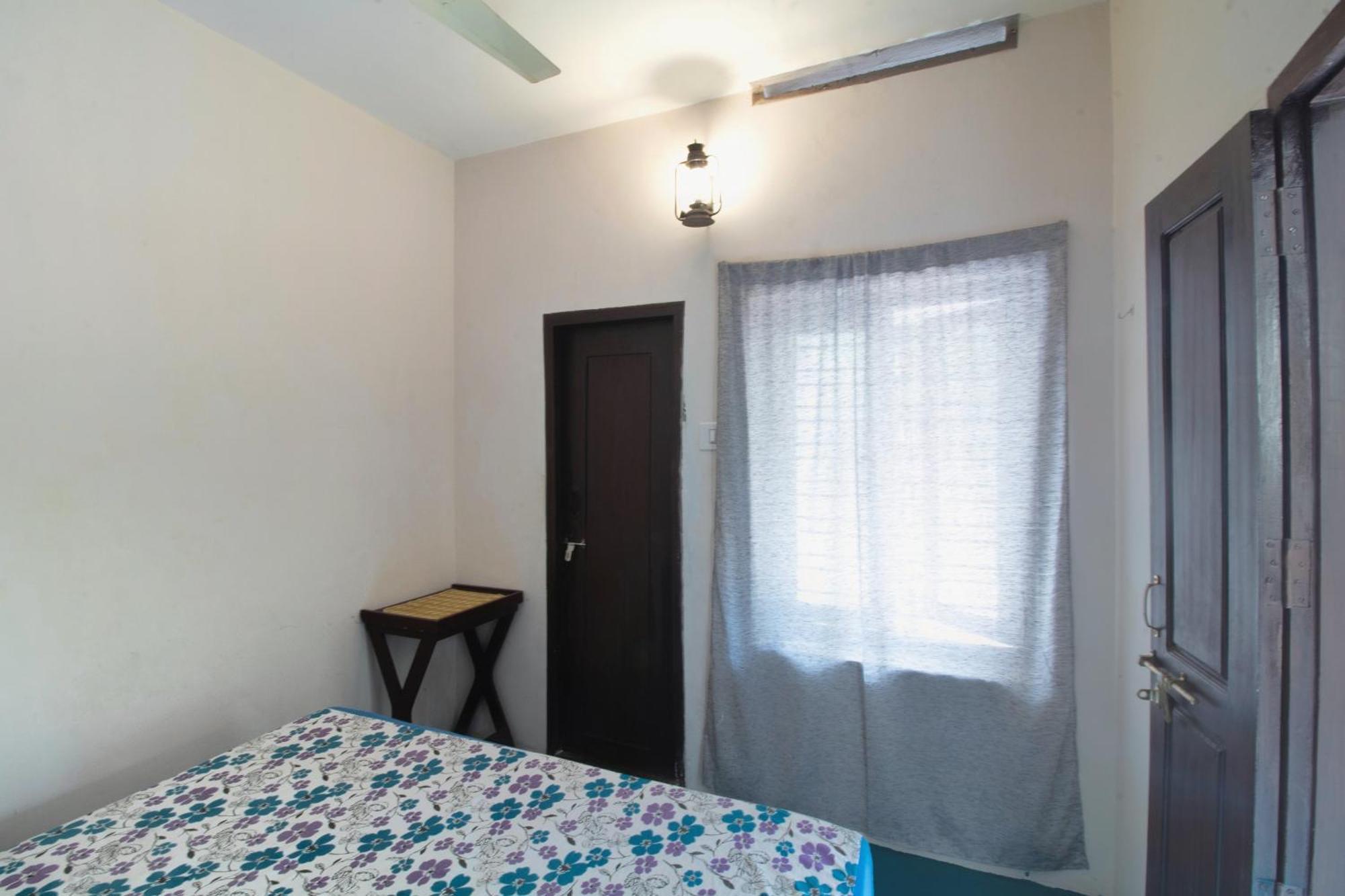 Hostel Calaila فاركَالا المظهر الخارجي الصورة