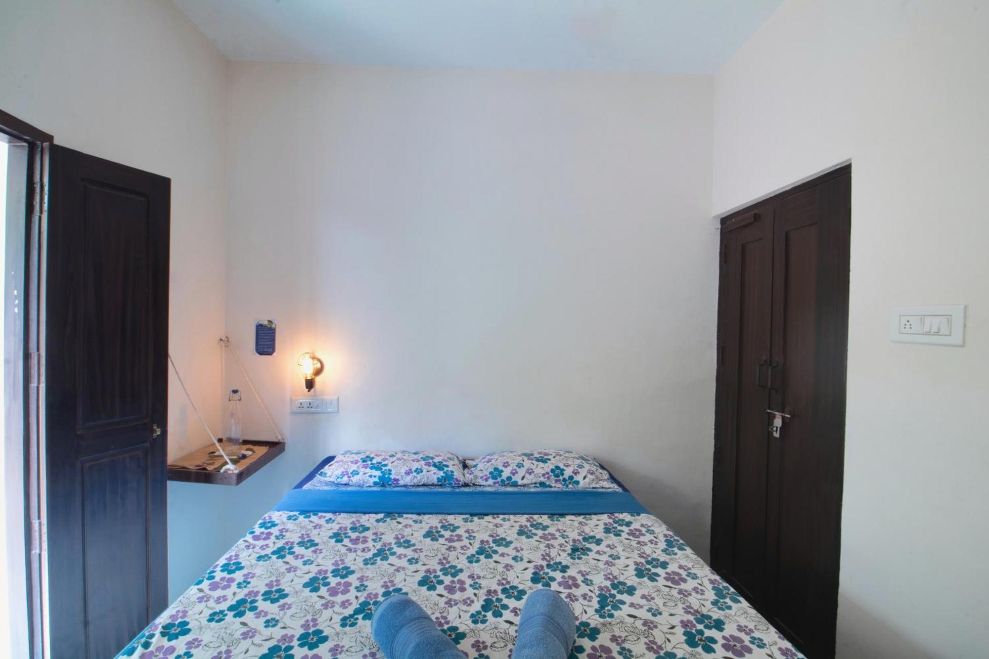 Hostel Calaila فاركَالا المظهر الخارجي الصورة